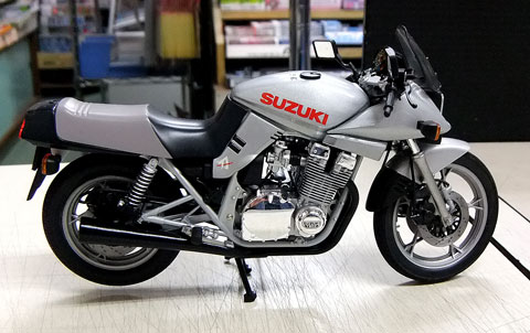 No.2 タミヤ 1/12 スズキ GSX750S カタナ 第1回 バイクプラモデル限定