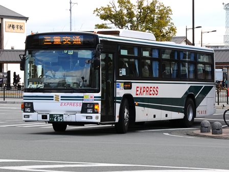 三重交通5762号車