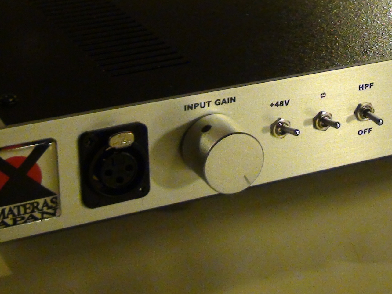 1011-04.jpg?v=1757811814996