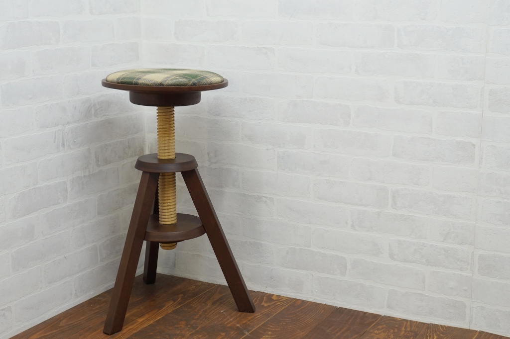 広松木工 SPINスツール | サークルワン商品情報-八木店