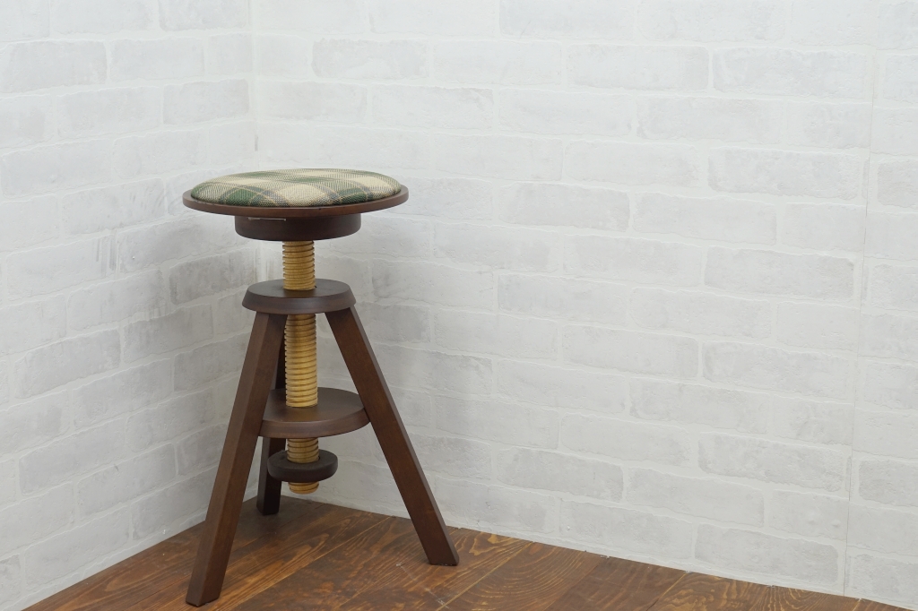 広松木工 SPINスツール | サークルワン商品情報-八木店