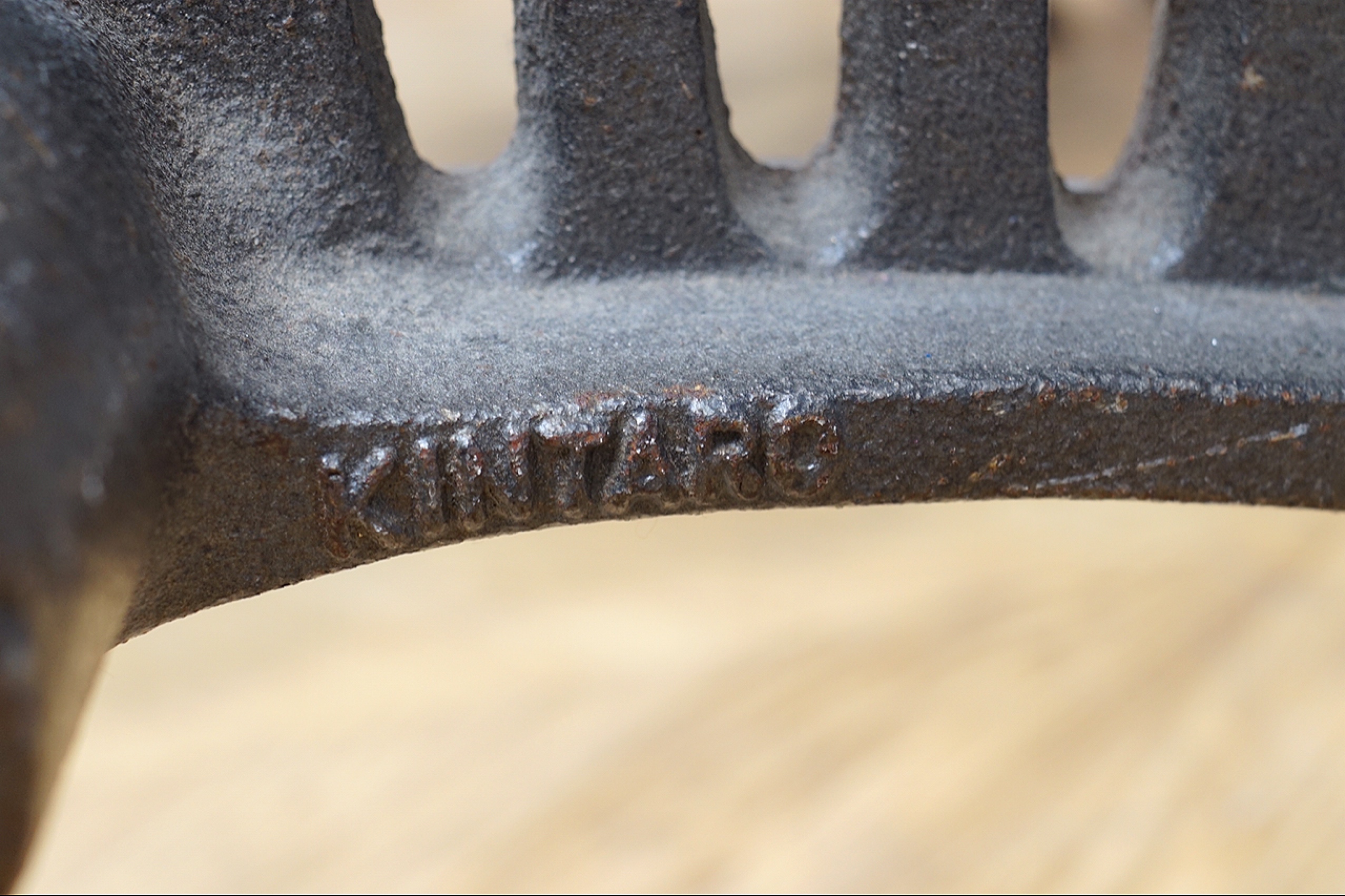 西川金太郎」真鍮ポール・ハンガーラック | サークルワン商品情報-八木店