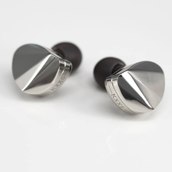 水月雨 (MOONDROP) KXXS – e☆イヤホン