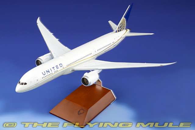 787-9 Dreamliner 1:200 Diecast Model - GeminiJets GJ-G2UAL530