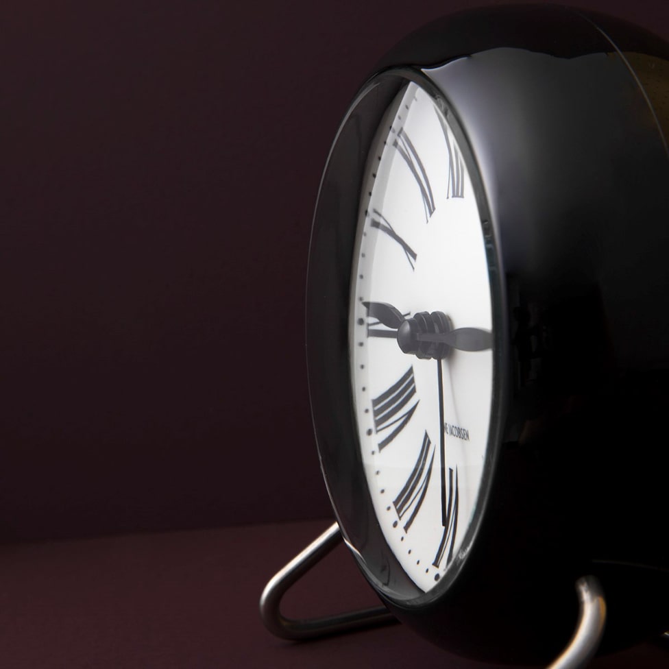 Arne Jacobsen Table Clock Black | アルネヤコブセン テーブル