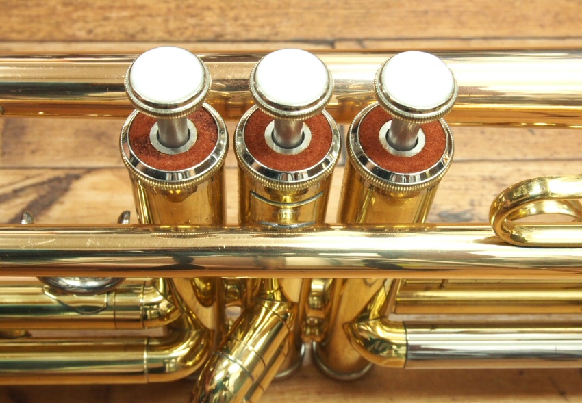 YAMAHA YTR-3320 トランペット