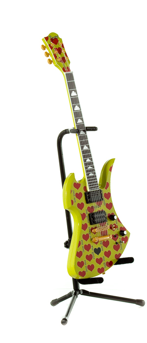 THE GUITAR LEGEND Official Site