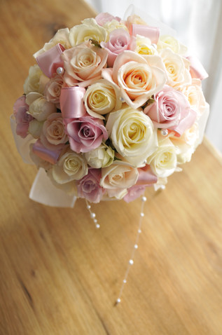 ナチュラルバスケットブーケ[6] | フラワーショップ 花次郎