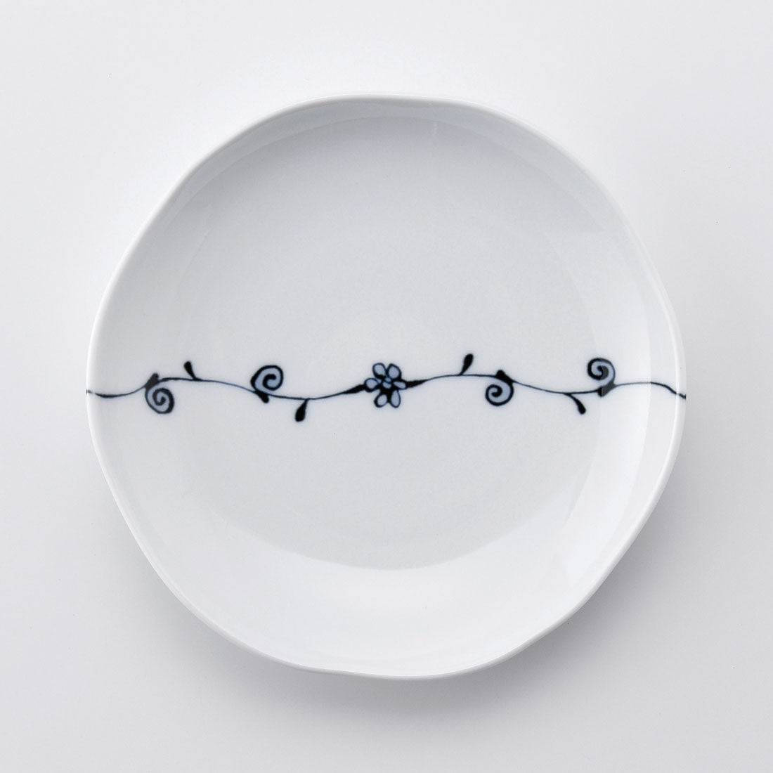 一本つる草 多用皿 青 | 白山陶器直営オンラインストア