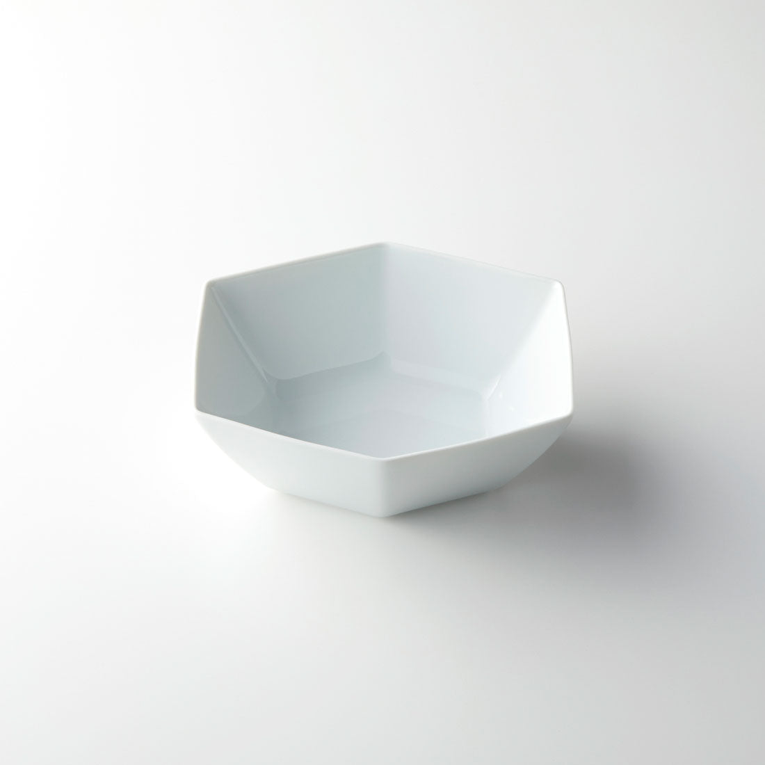 KIKKOU 深鉢 白磁 | 白山陶器直営オンラインストア