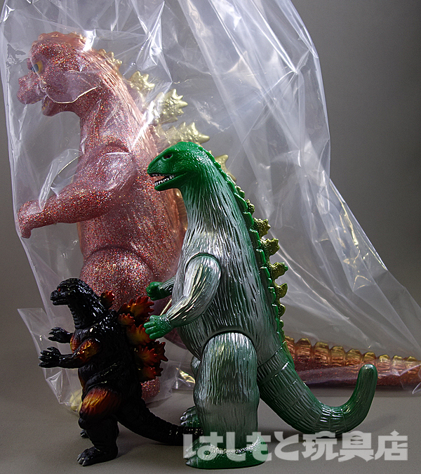 マルサン／ゴジラ（1974）450 レッドグリッターver. | 新潟の大人も