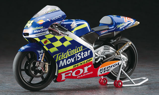 2001 Honda NSR250 “チーム テレフォニカ モビスター ホンダ” (2001