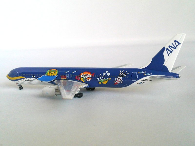 Airplane Diecast Model