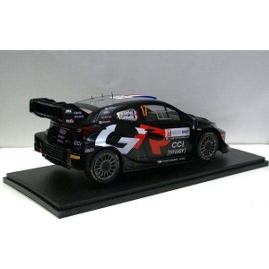 イクソ】1/18 トヨタ GR ヤリス ラリー1 2024年 クロアチア 優勝 #17