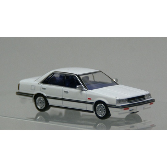 トミカヴィンテージ】1/64 LV-N351a 日産 スカイライン 4ドアHT 1800