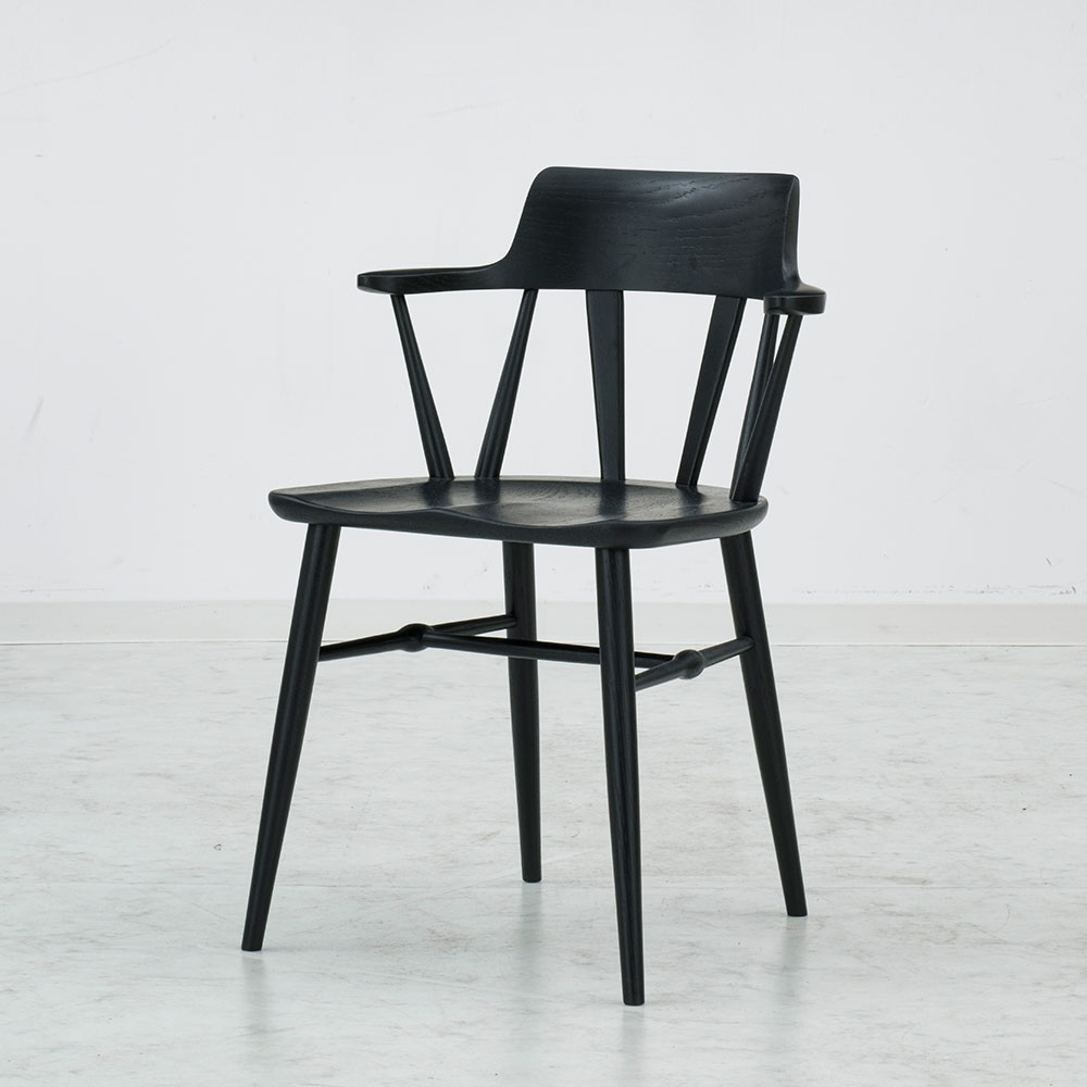 ダイニングチェア「ハル2 NTC-301 BK」板座 レッドオーク材ブラック色