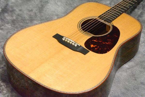 動画！】 Custom Shop 製D-28の御紹介！極上の現地買い付け品