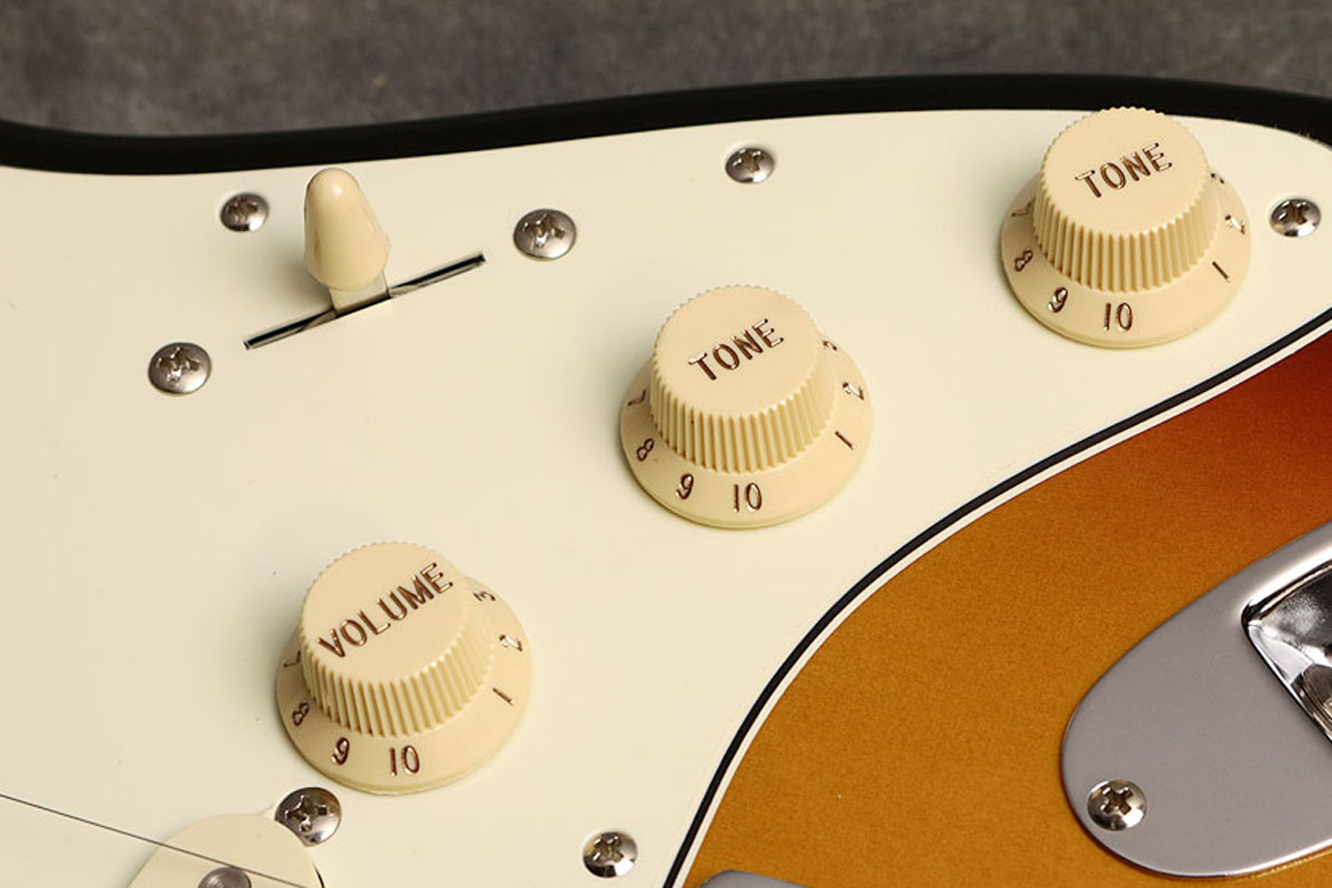 フェンダー・トラディショナルシリーズ（日本製）が本日発売