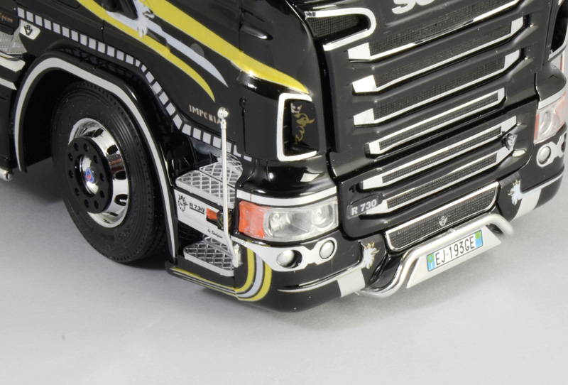 ITALERI - Preview : Scania R730 V8 Topline “Imperial”