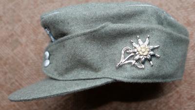 ドイツ軍 M43戦闘帽 エーデルワイスバッジ付き 実物 ドイツ軍 M43戦闘
