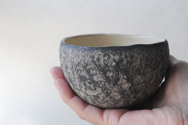 黒泥彩コロ碗 岩田圭介 | 和食器・キッチン雑貨通販【暮らし用品】