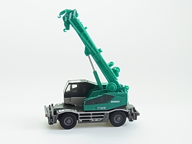 KOBELCO】コベルコ ホイールクレーンPANTHER-X250走行中仕様 Nゲージ