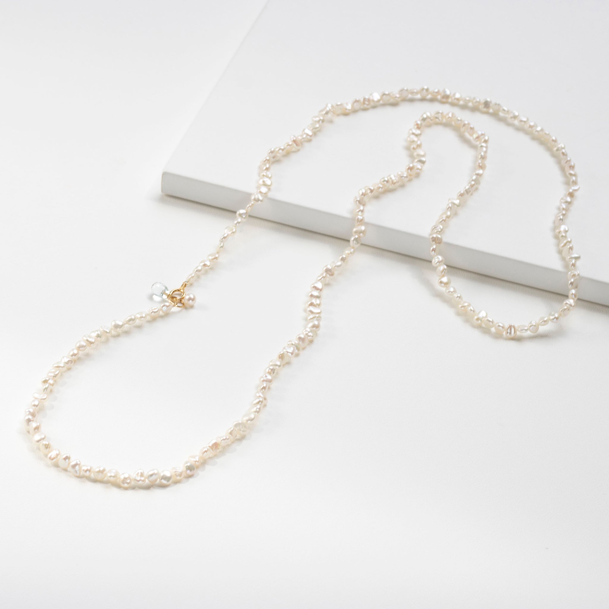 ホワイトトパーズ/パール K18ネックレス(淡水真珠/ロング/80cm