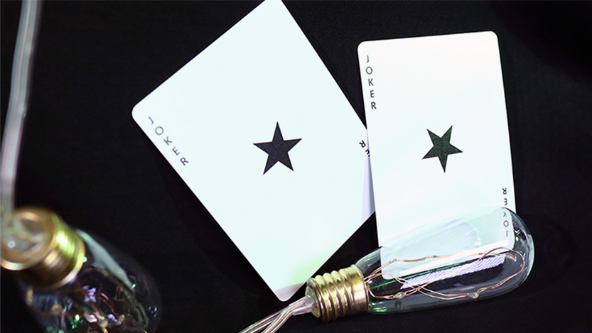 ノックデック白！】ノックアウトデック（NOC Out: White Playing Cards