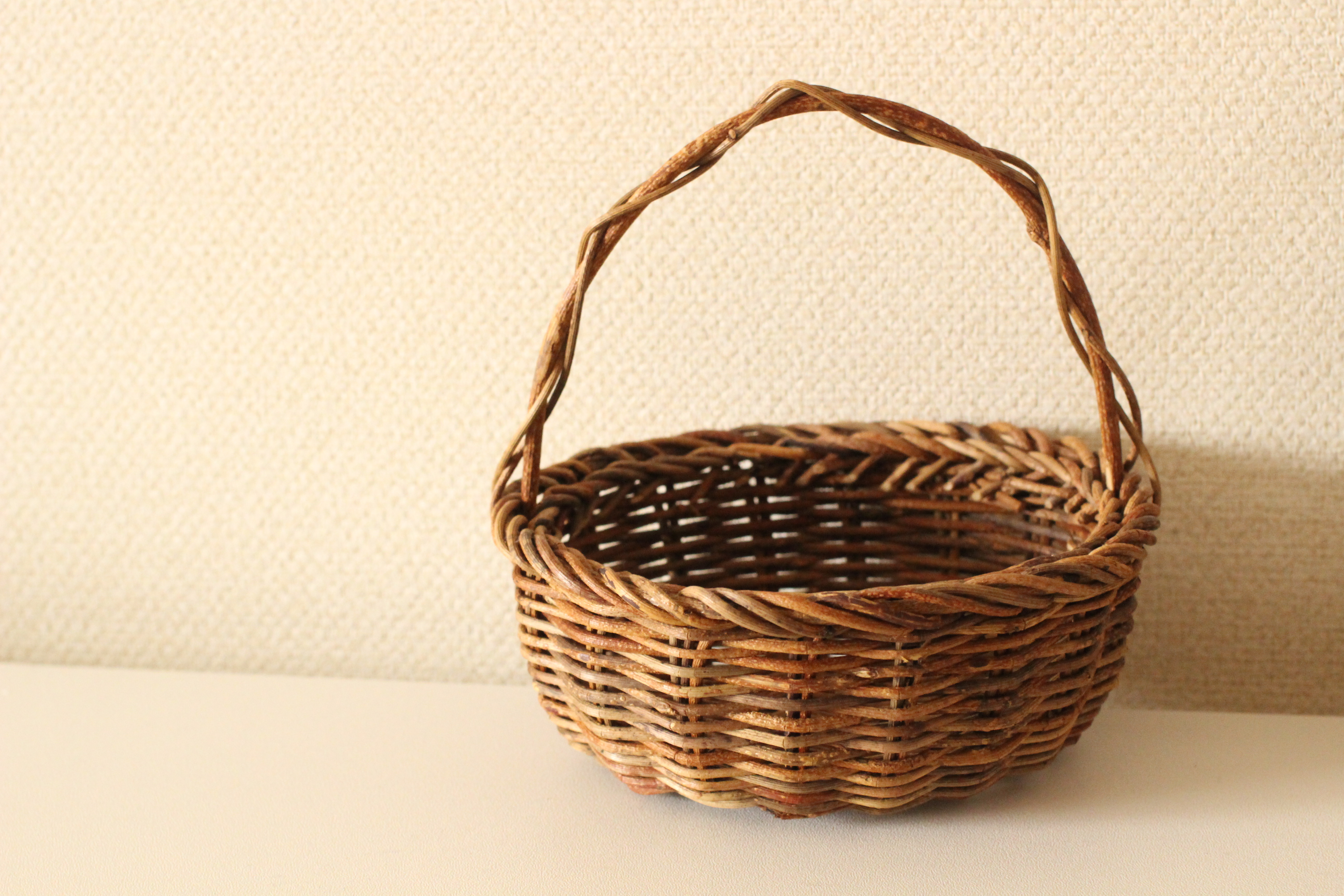 あけび蔓細工】自然の温もりと職人の丹念さが編み込まれた、津軽の伝統