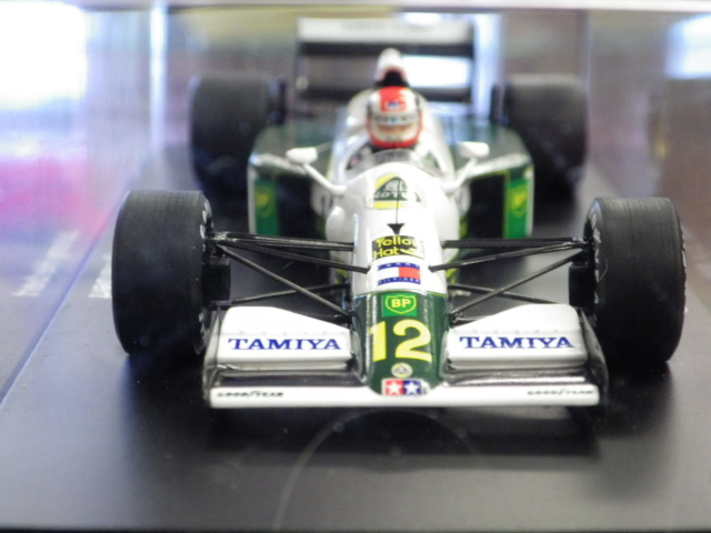 スパーク 1/43 Lotus ロータス 102B J.ハーバート 1991#12 1⁄43