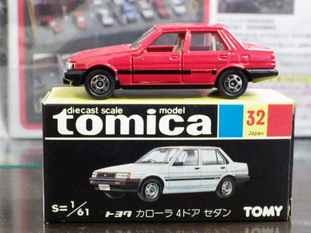 ミニカーショップグローバル - トミカ 32 トヨタ カローラ 4ドア