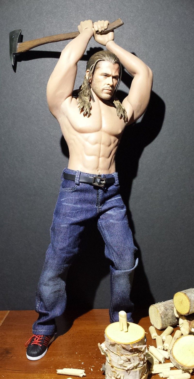 Guest Review and photos of Phicen Super Flexible Male Seamless