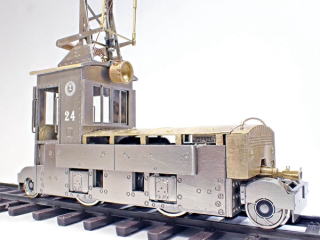 ナローガレージ