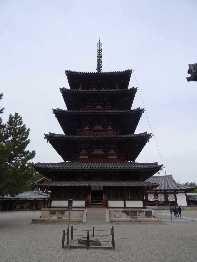 大和法隆寺五重塔・大和若草伽藍心礎・大和富貴寺塔残欠