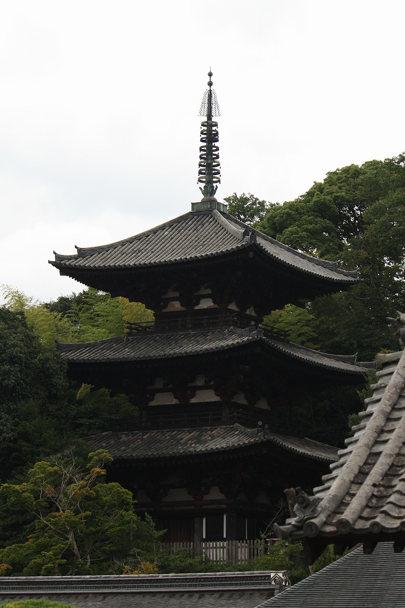大和当麻寺東塔・西塔