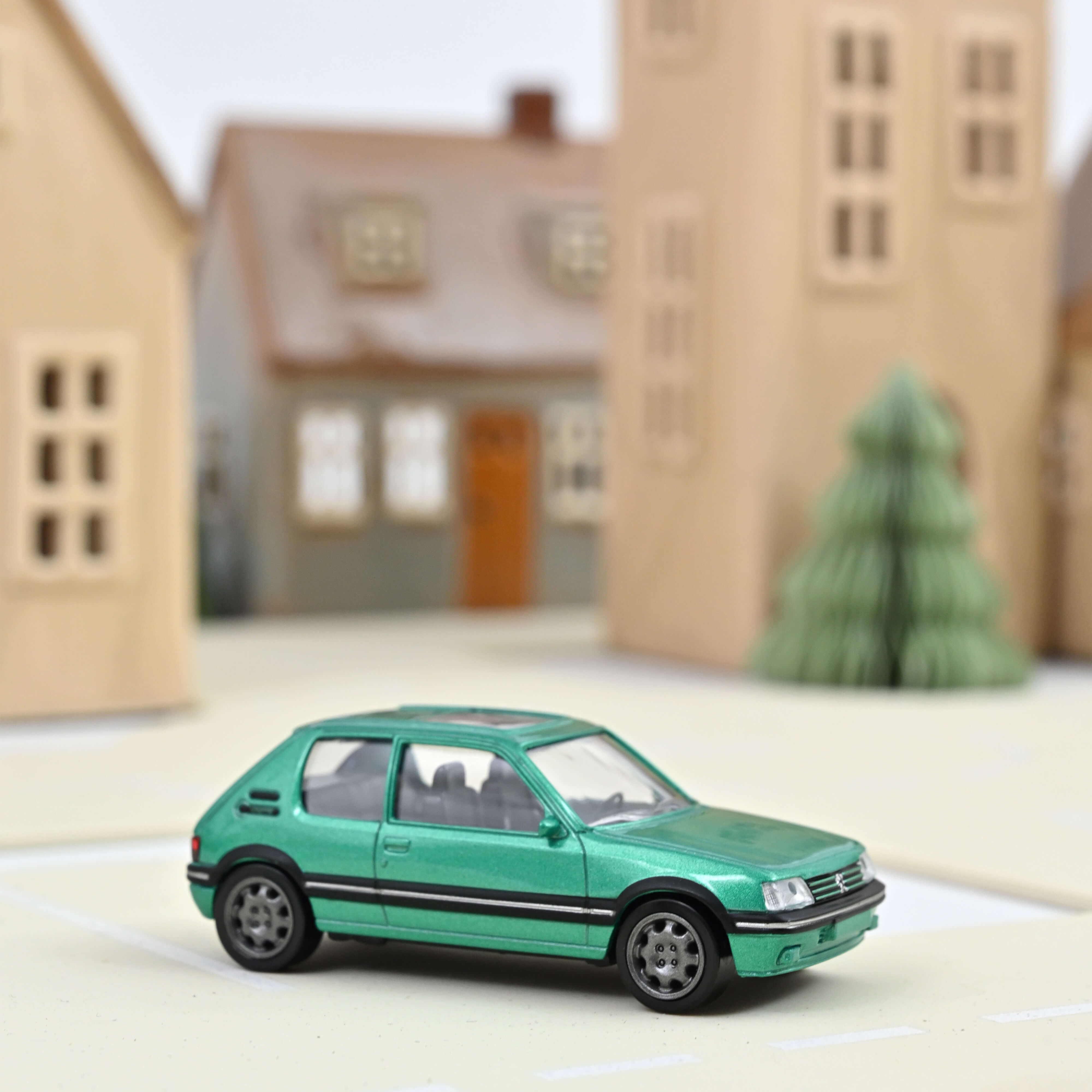 Peugeot 205 GTi 1992 Green metallic Jet-car 1:43 – Norev