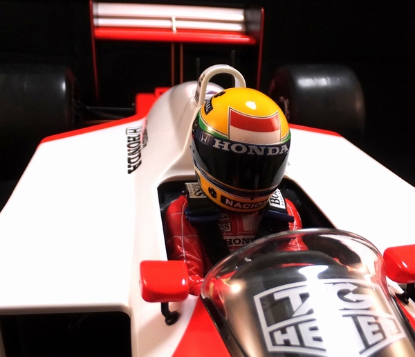 DeAGOSTINI]週刊マクラーレンホンダMP4/4にA.セナを乗せてみた | OsadaSoft