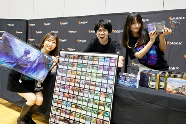 一日中マジックを楽しんで、豪華景品をゲット！ 「マジック大戦祭 2025