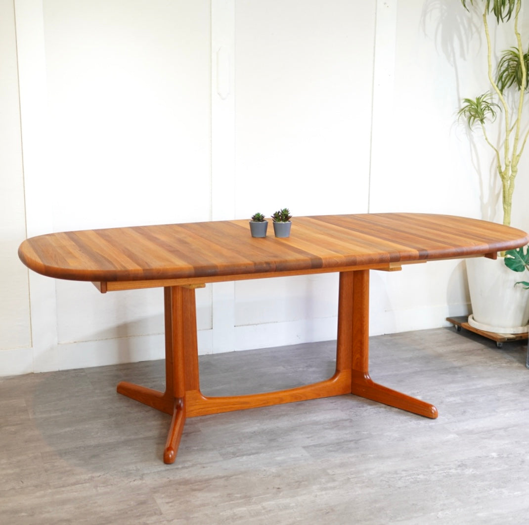 グドメ / Gudme Mobelfabrick 伸長式ダイニングテーブル ヴィンテージ