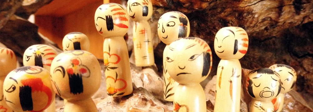 こけしの絵付け体験 | SENDAI SATOYAMA RIDE