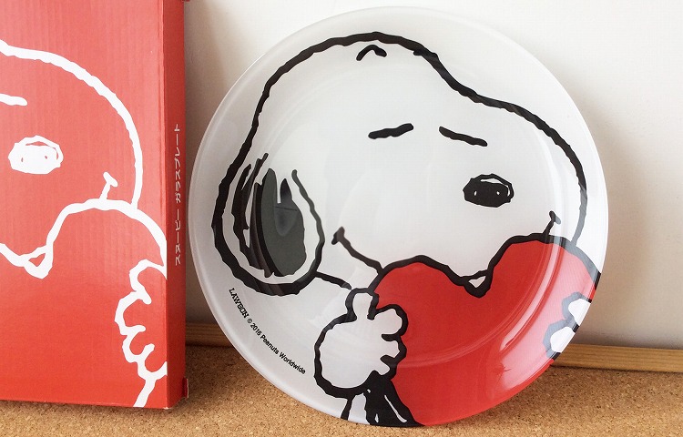 スヌーピーフェアのガラスプレートをゲット♪ | COLUMN | SNOOPY.co.jp