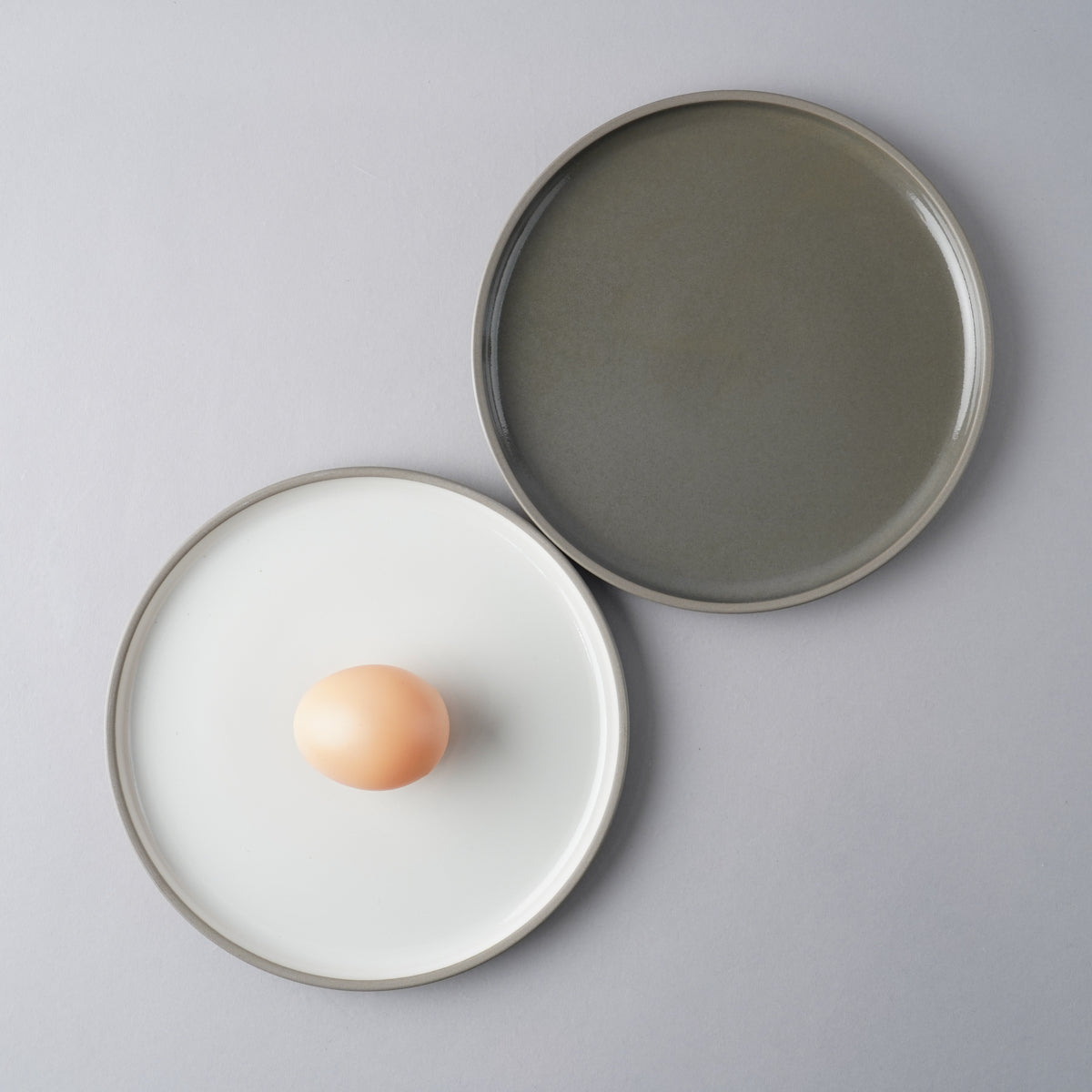 HASAMI PORCELAIN GREY プレート(M) 18.5cmの通販｜Studio1156