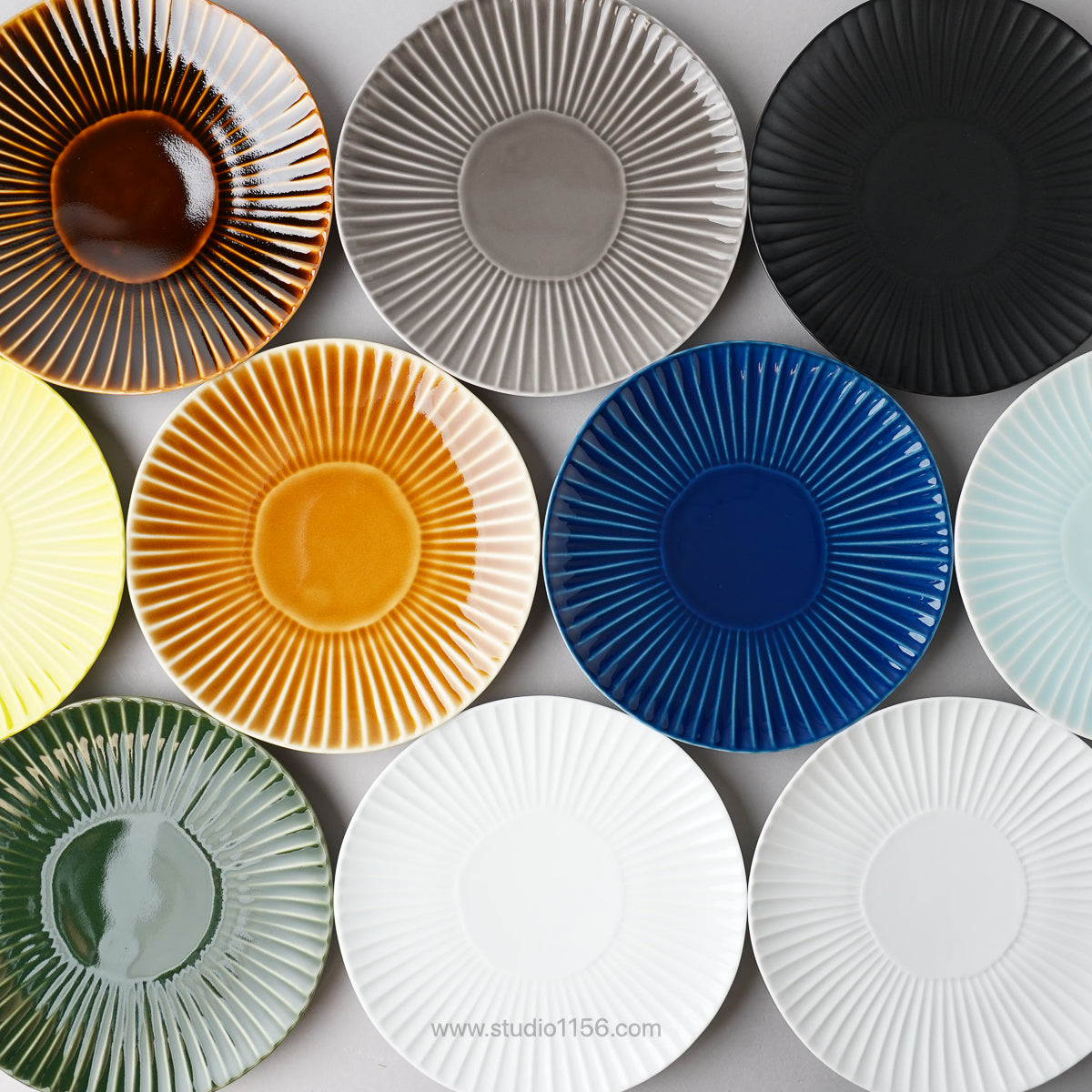 波佐見焼 Shinogi しのぎプレート(M) 18cm 一龍陶苑(くらふと龍)の通販