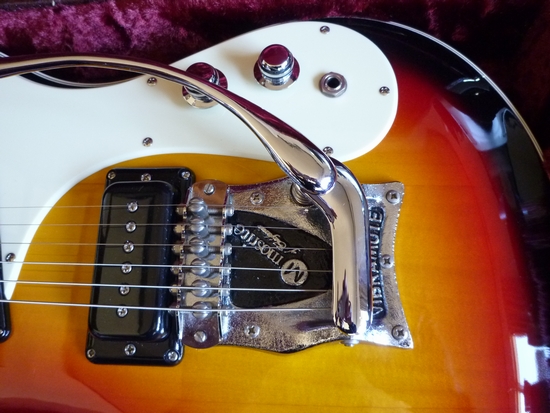 ギターショップ カエデ 中古品 MOSRITE USA 64 Reissue