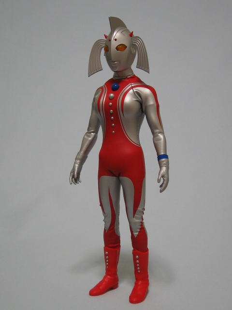 RAHウルトラの母