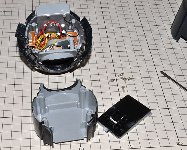 週刊零戦をつくる」プロペラ+エンジンサウンドシステムのスイッチ移設