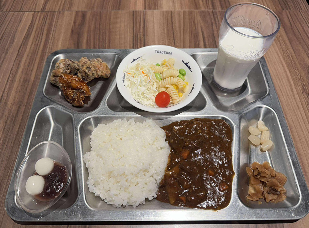 海上自衛隊公認 横須賀海自カレー 提供中 ～横須賀海軍カレー本舗