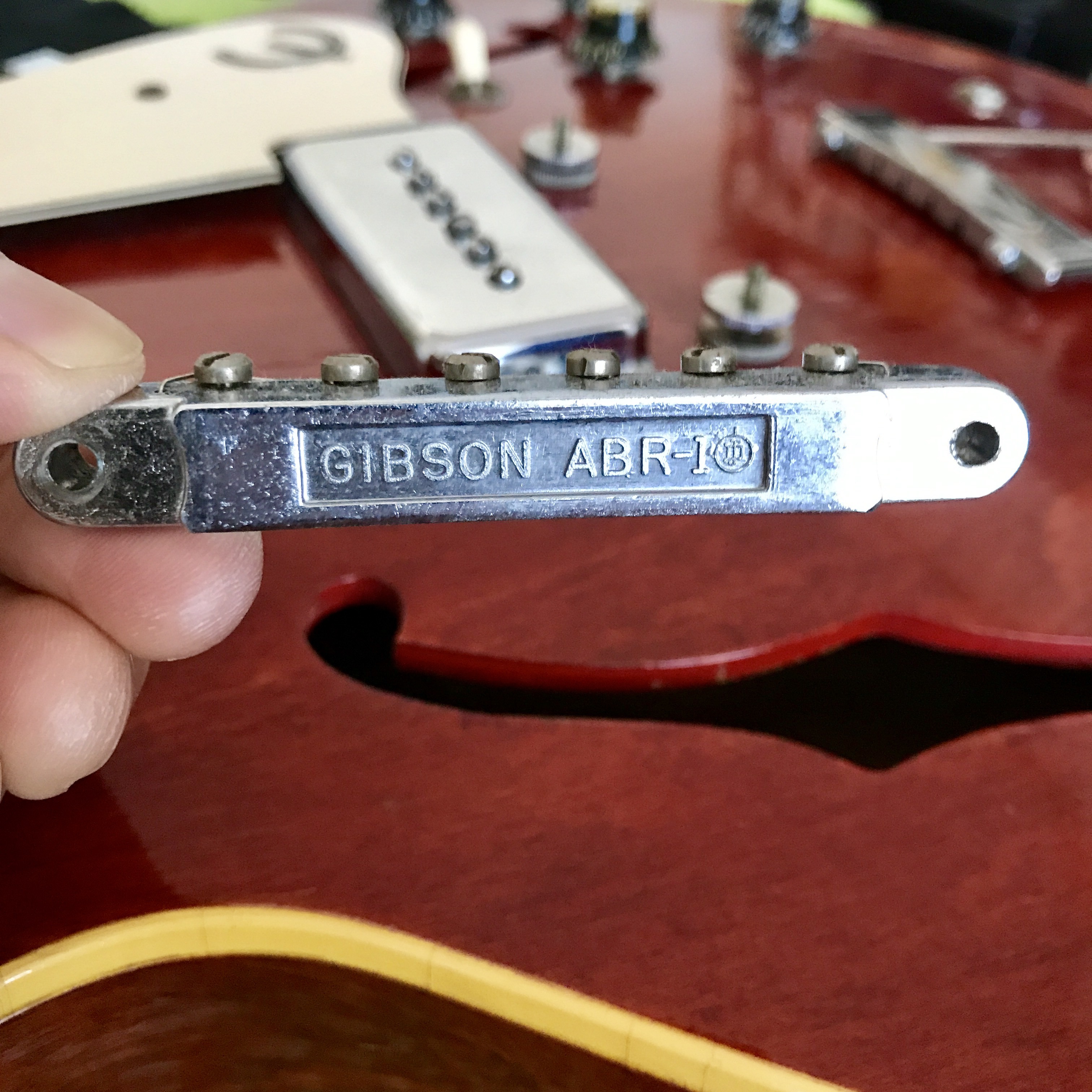 Epiphone Casino 1966 改造記 #5 弦のビビり原因判明: In My Life