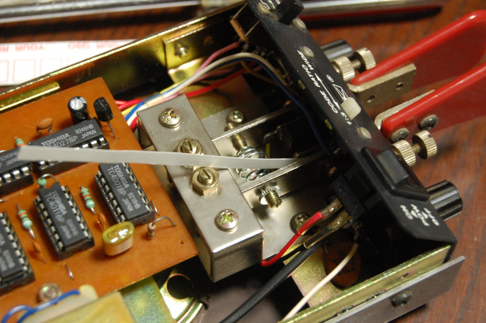 カツミのエレキー EK－160 お手入れ: アマチュア無線局 JO1DGE