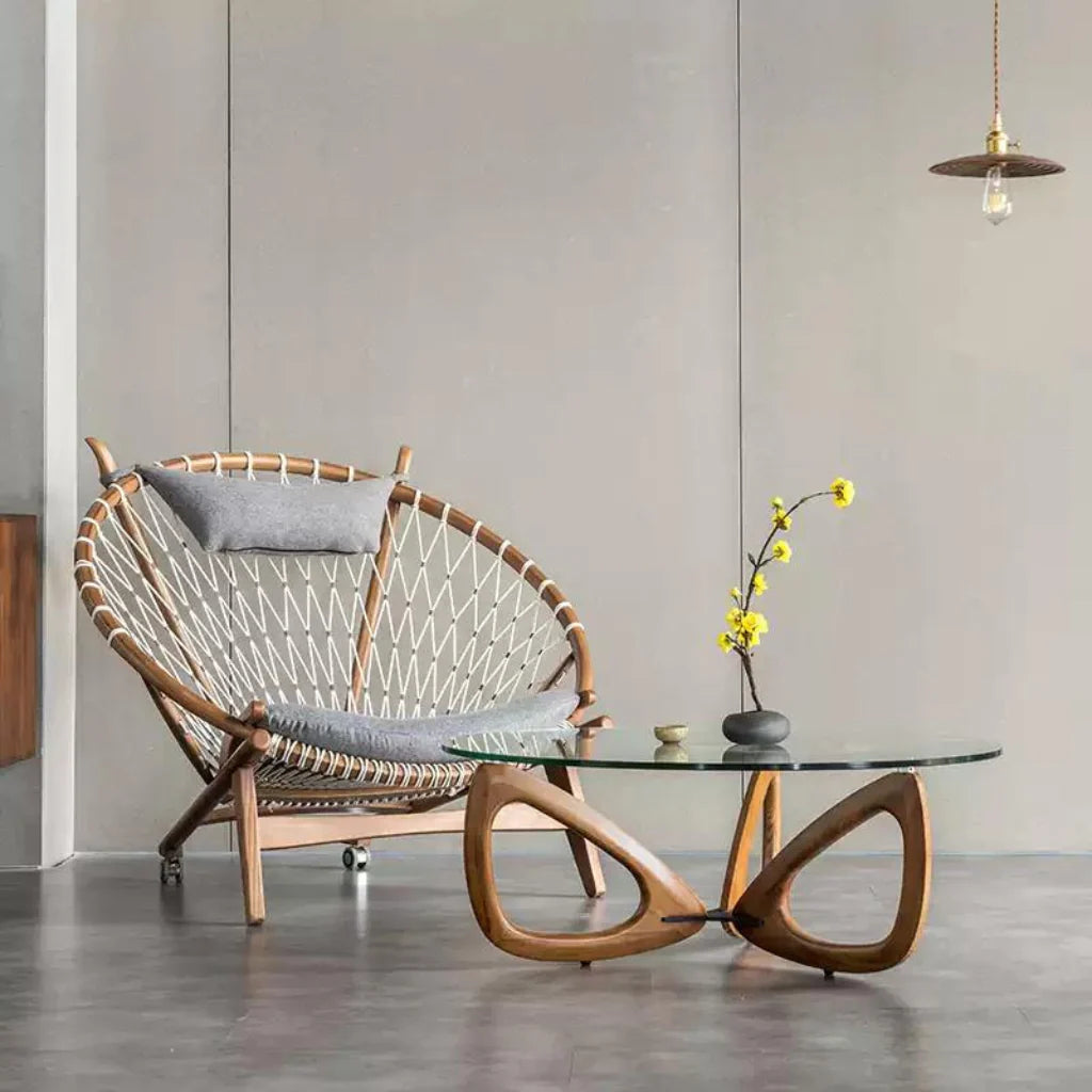 蝶の羽がモチーフのバタフライローテーブル｜おしゃれガラスロー